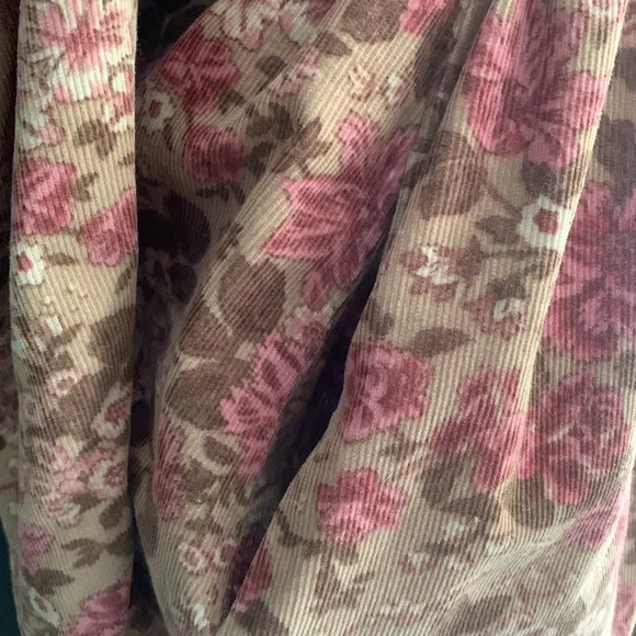 Laura Ashley - Picture 5 of 14